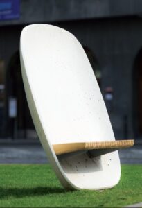 "Lasturové" sedátko Satellite