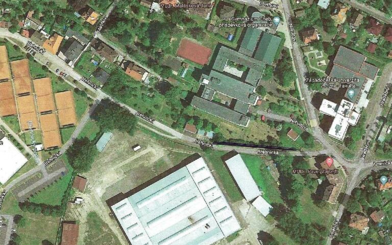 Mapa s vyznačením navrhovaného chodníku